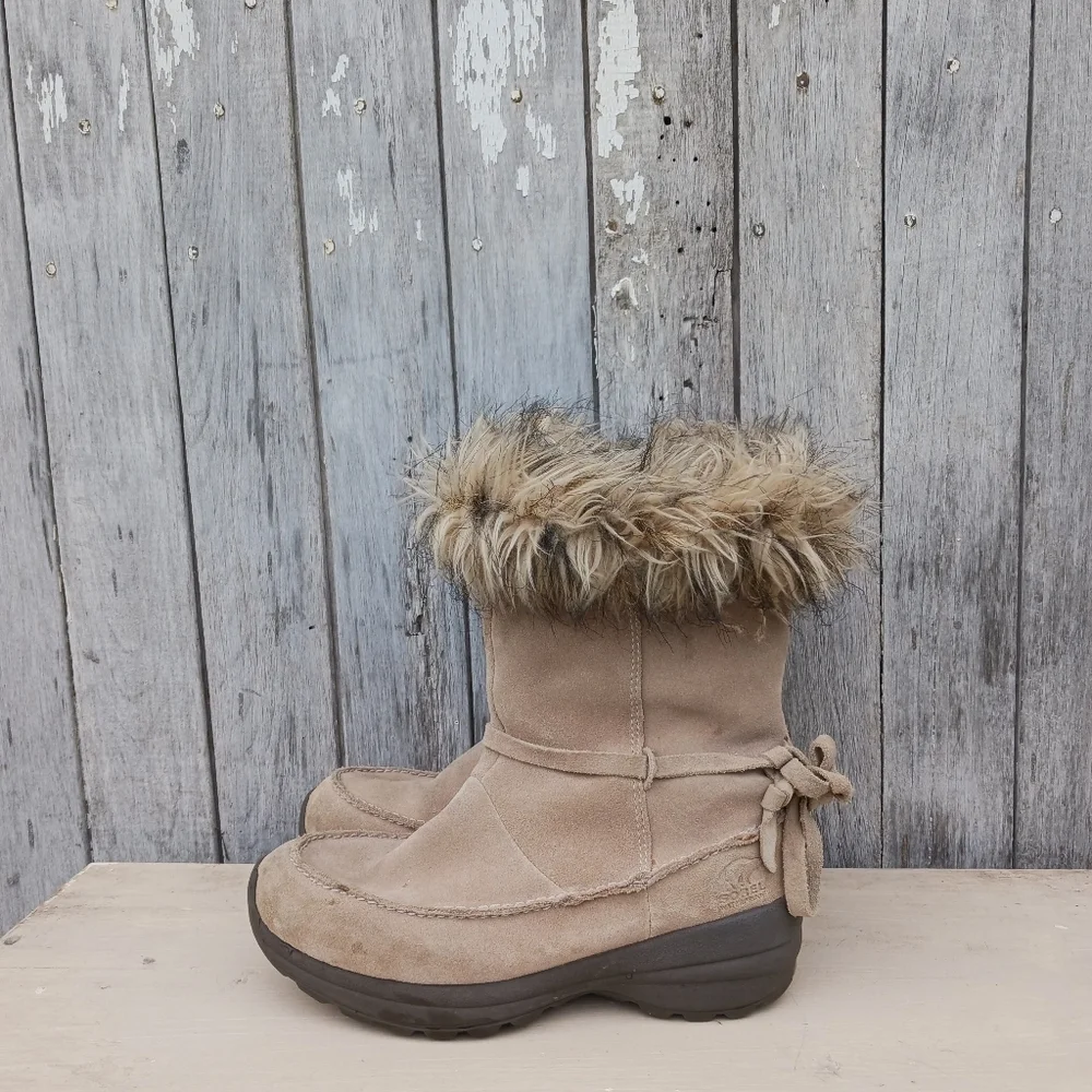 Sorel Winter Boots Womens‎ 7.5 Northern Lite Beige Tan Suede Thinsulate Faux Fur